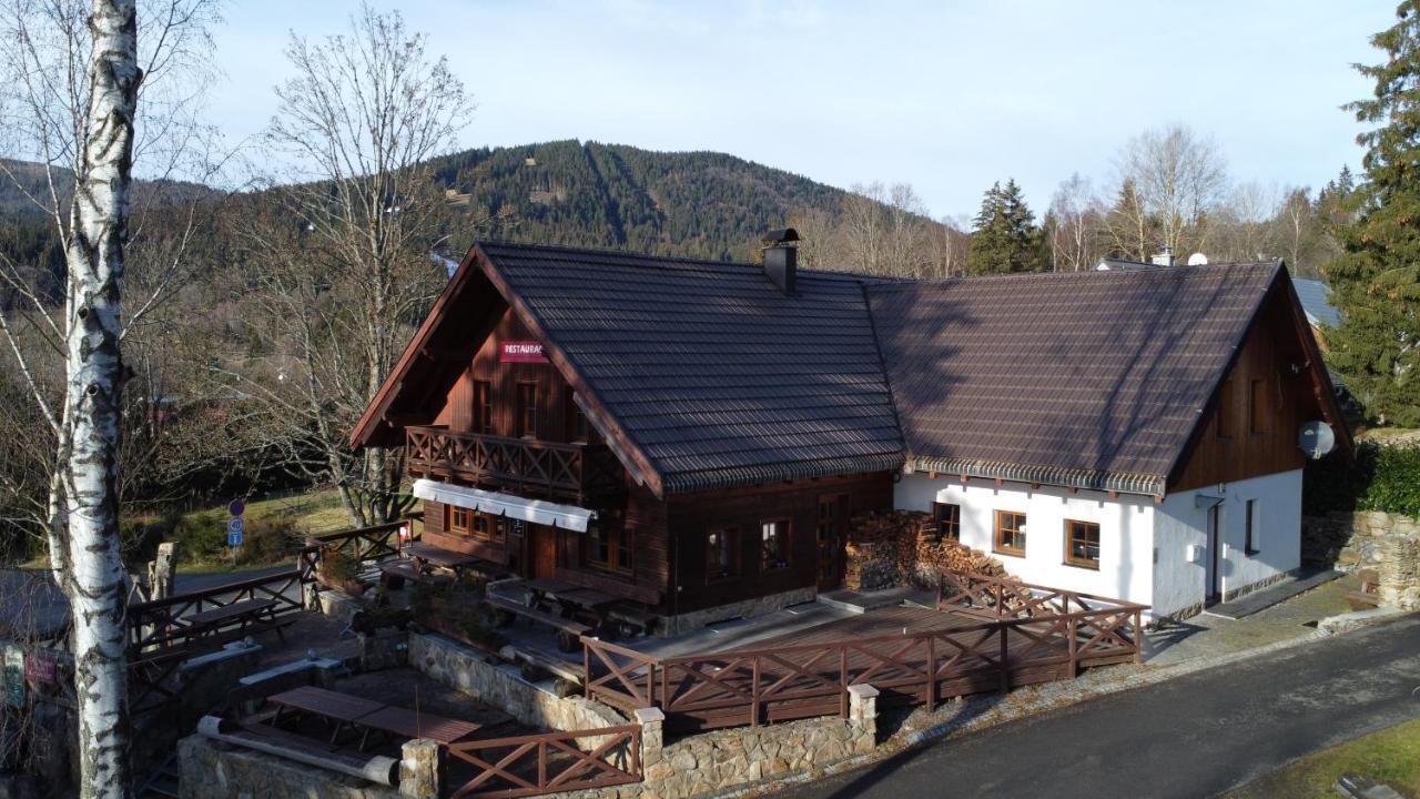 Penzion Avalanche Železná Ruda Extérieur photo